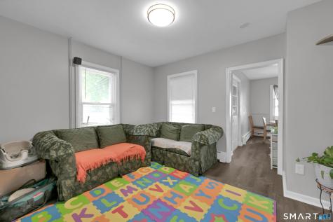 18 Mallory Street Danbury CT 06810