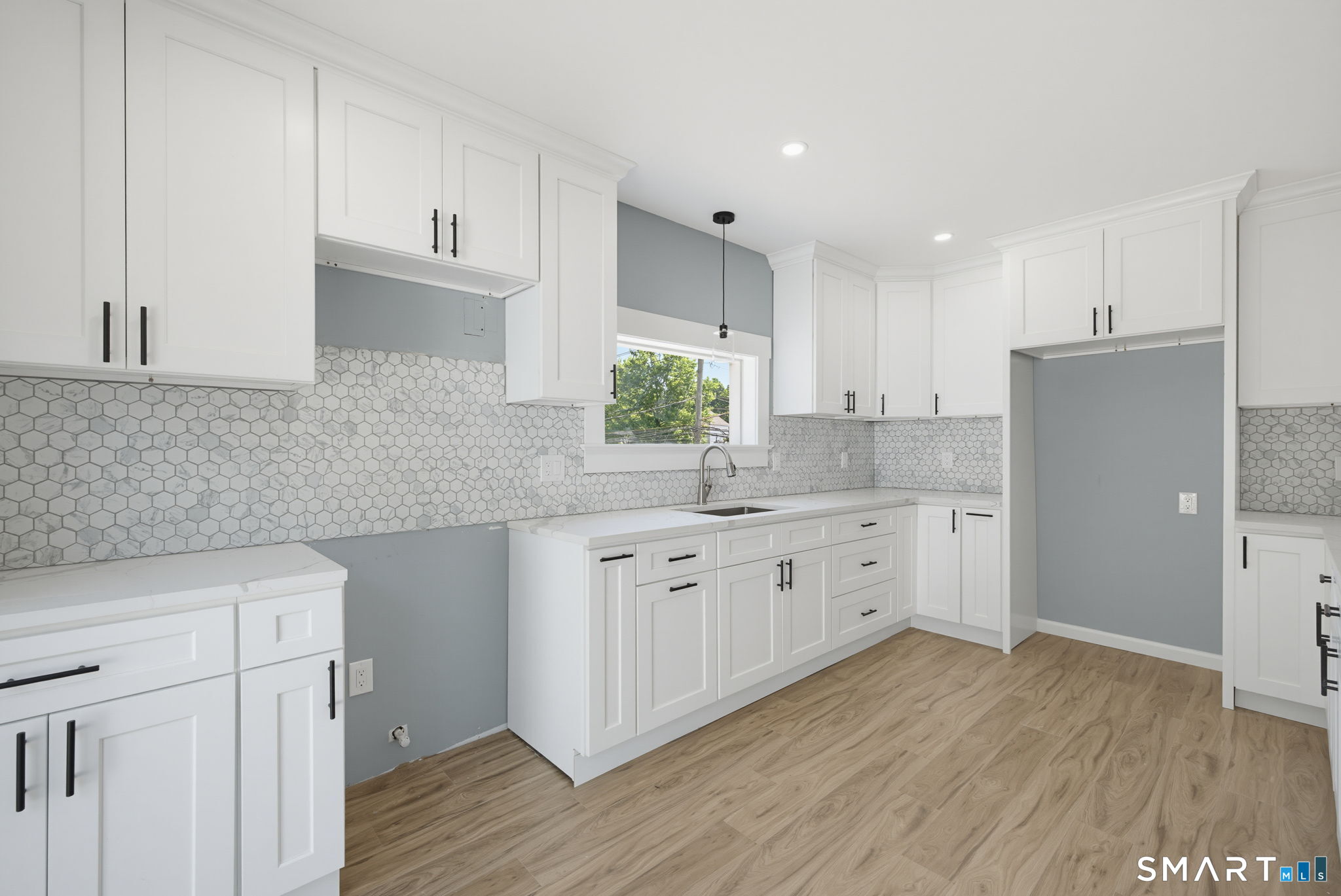 112 Broad Street Meriden CT 06450