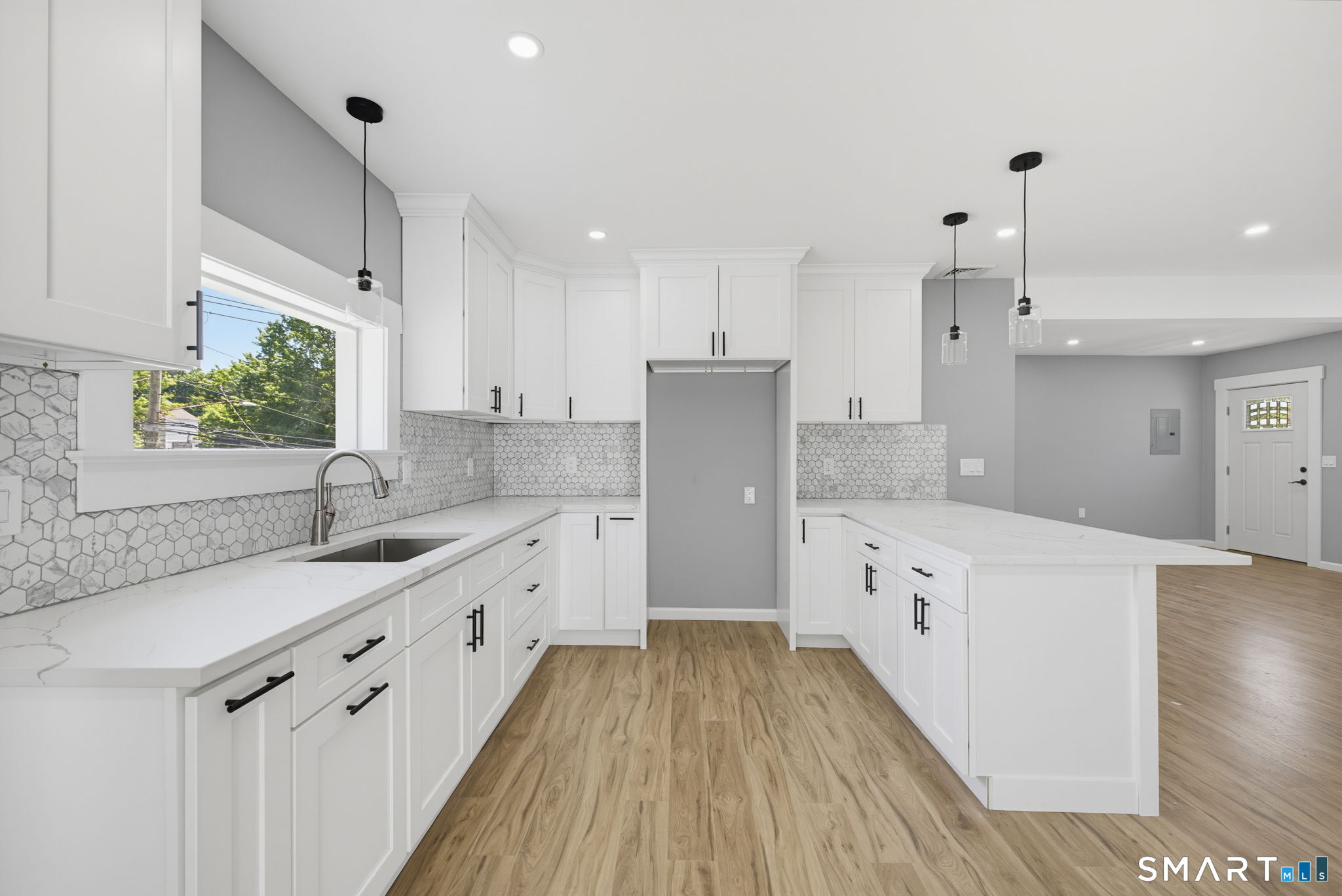 112 Broad Street Meriden CT 06450