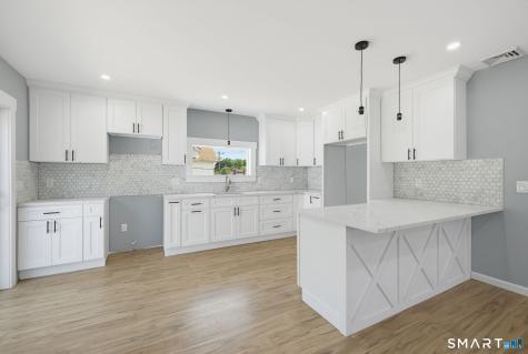 112 Broad Street Meriden CT 06450