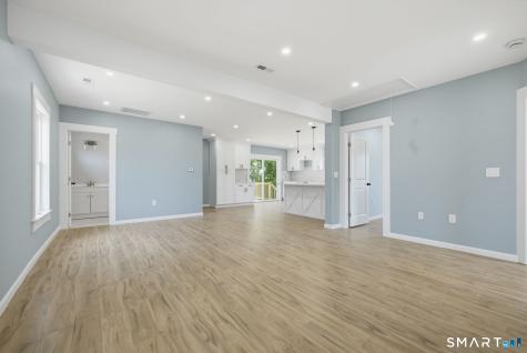 112 Broad Street Meriden CT 06450