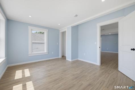 112 Broad Street Meriden CT 06450