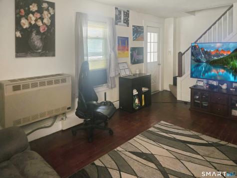 24 Green Street Putnam CT 06260