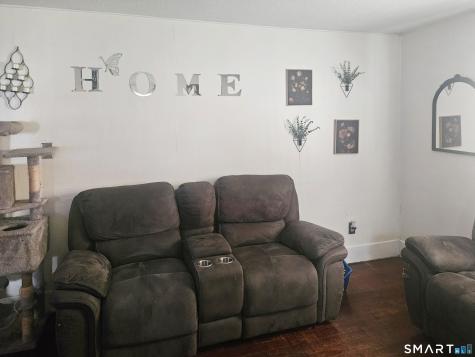 24 Green Street Putnam CT 06260