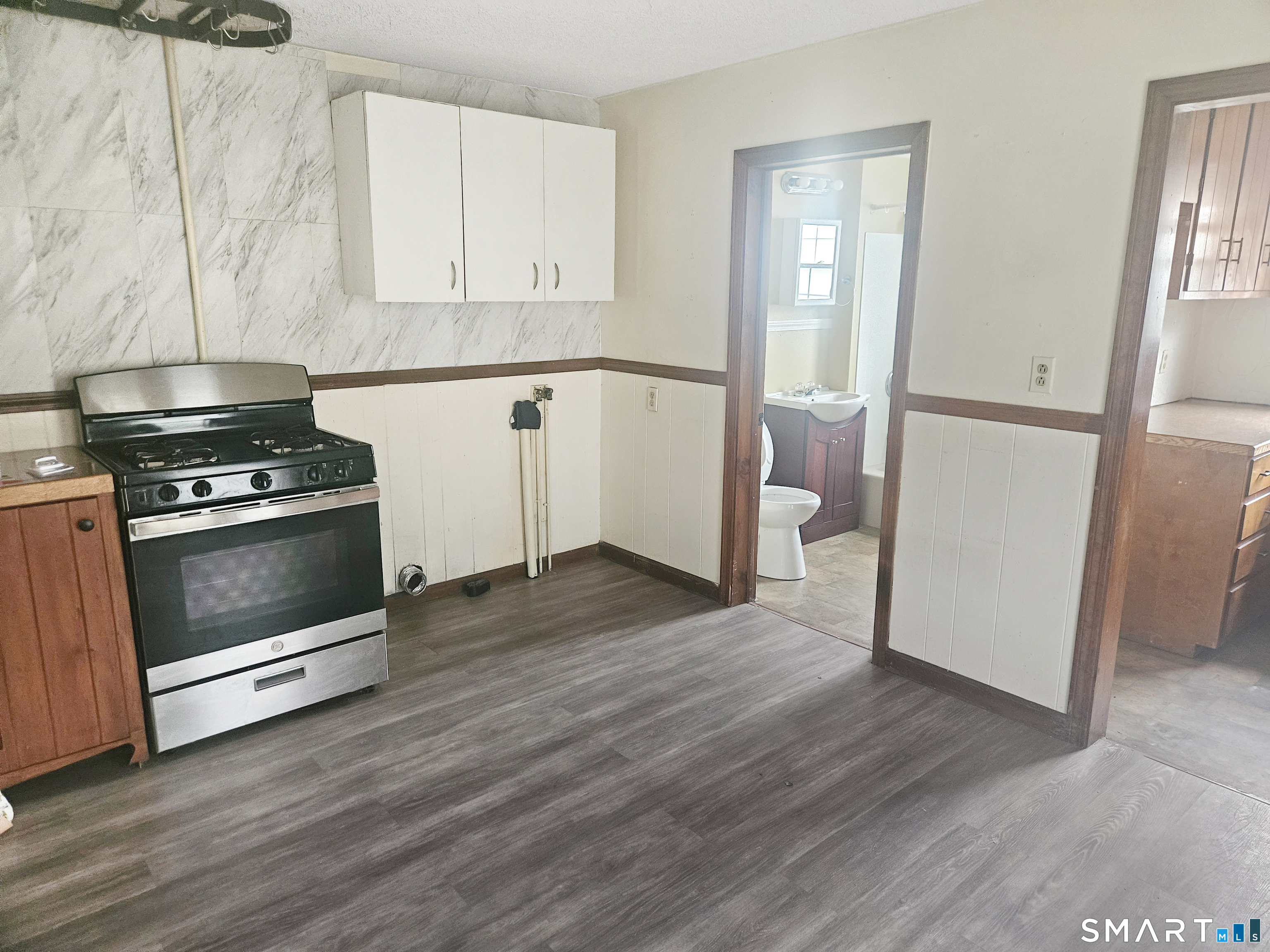 24 Green Street Putnam CT 06260
