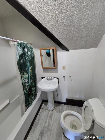 256 Hillside Avenue Waterbury CT 06710