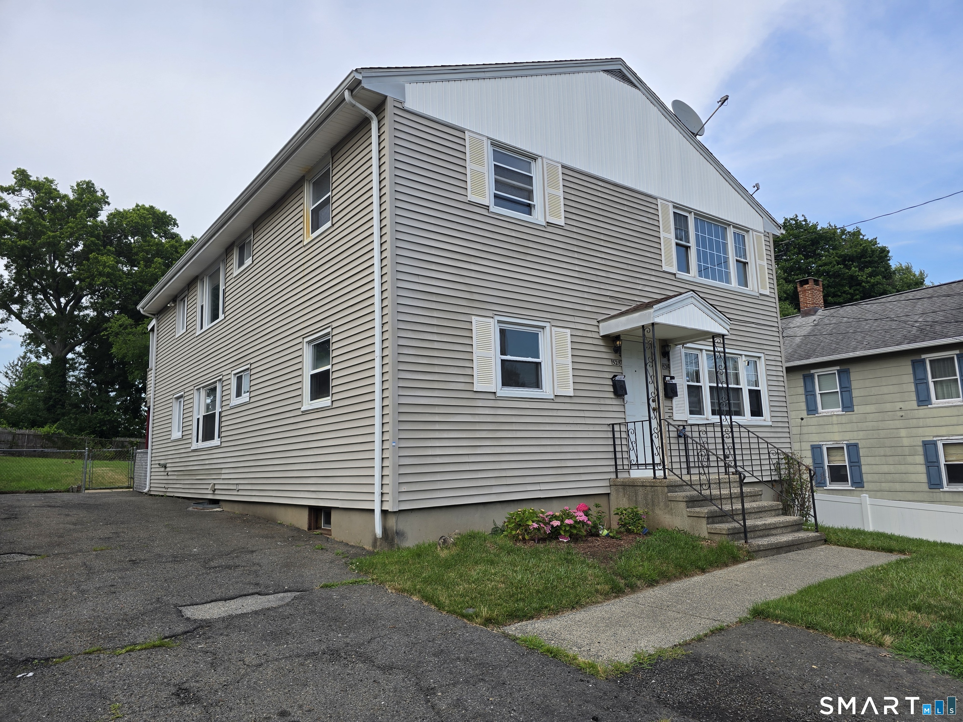 1526 West Broad Street Stratford CT 06615