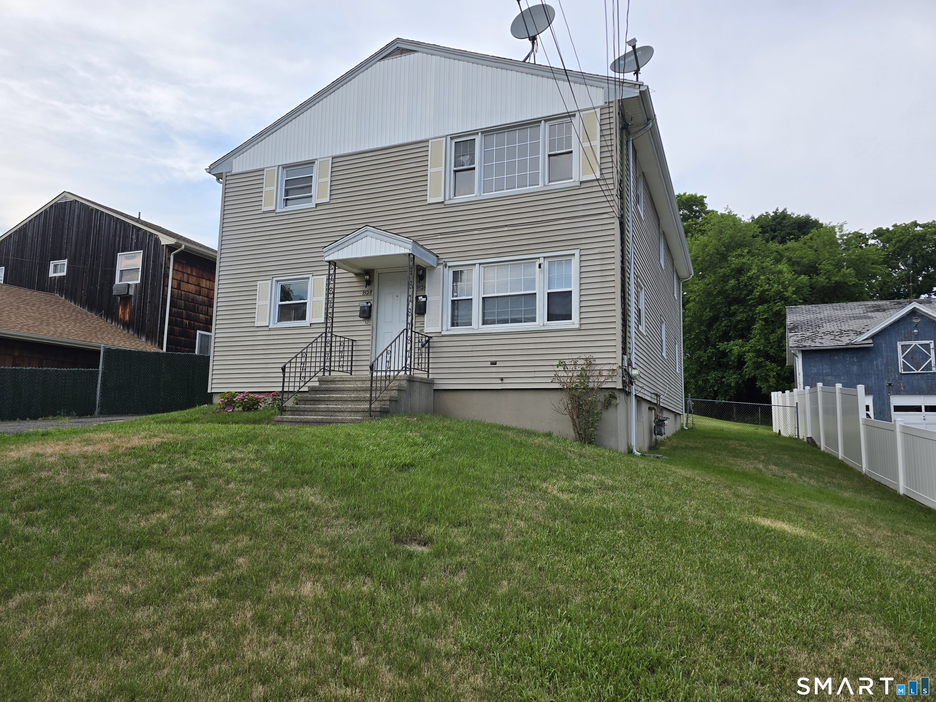 1526 West Broad Street Stratford CT 06615