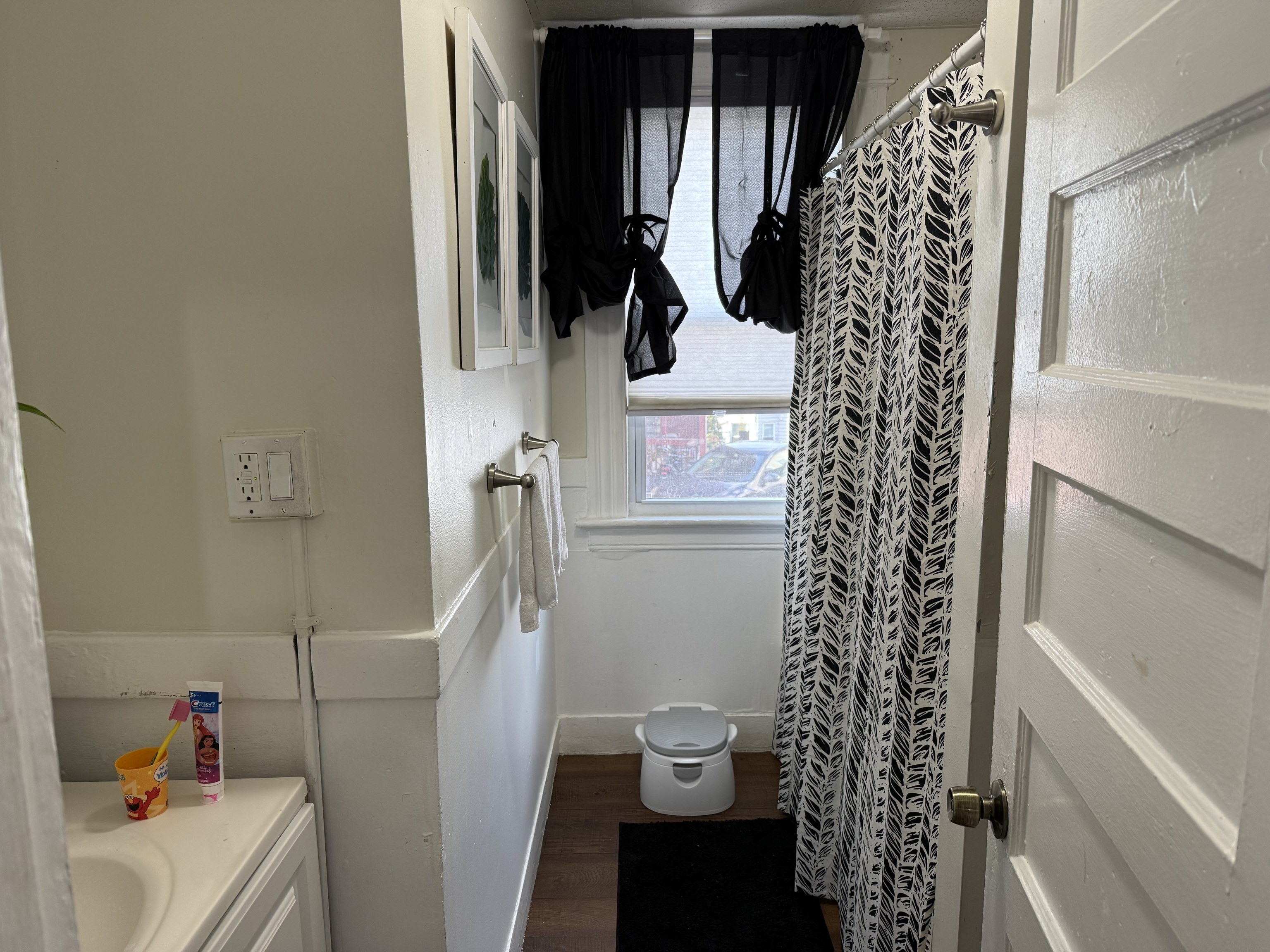 127 Lounsbury Street Waterbury CT 06706