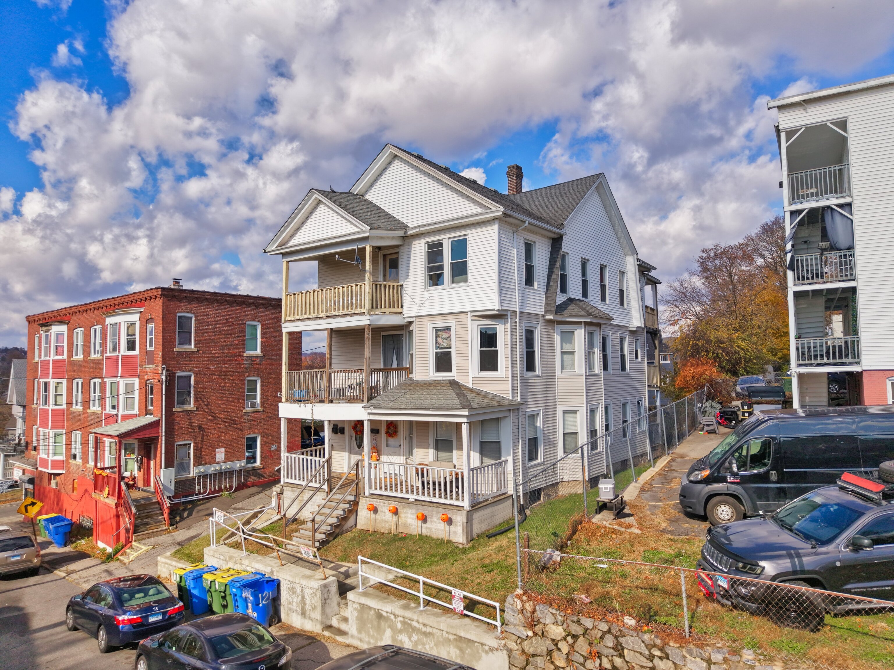 127 Lounsbury Street Waterbury CT 06706