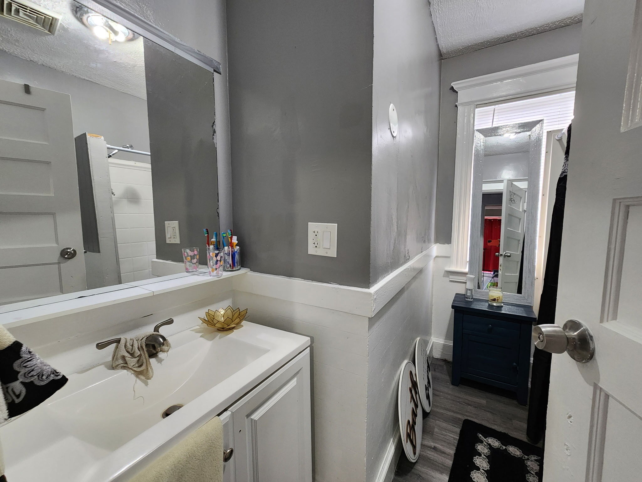 127 Lounsbury Street Waterbury CT 06706