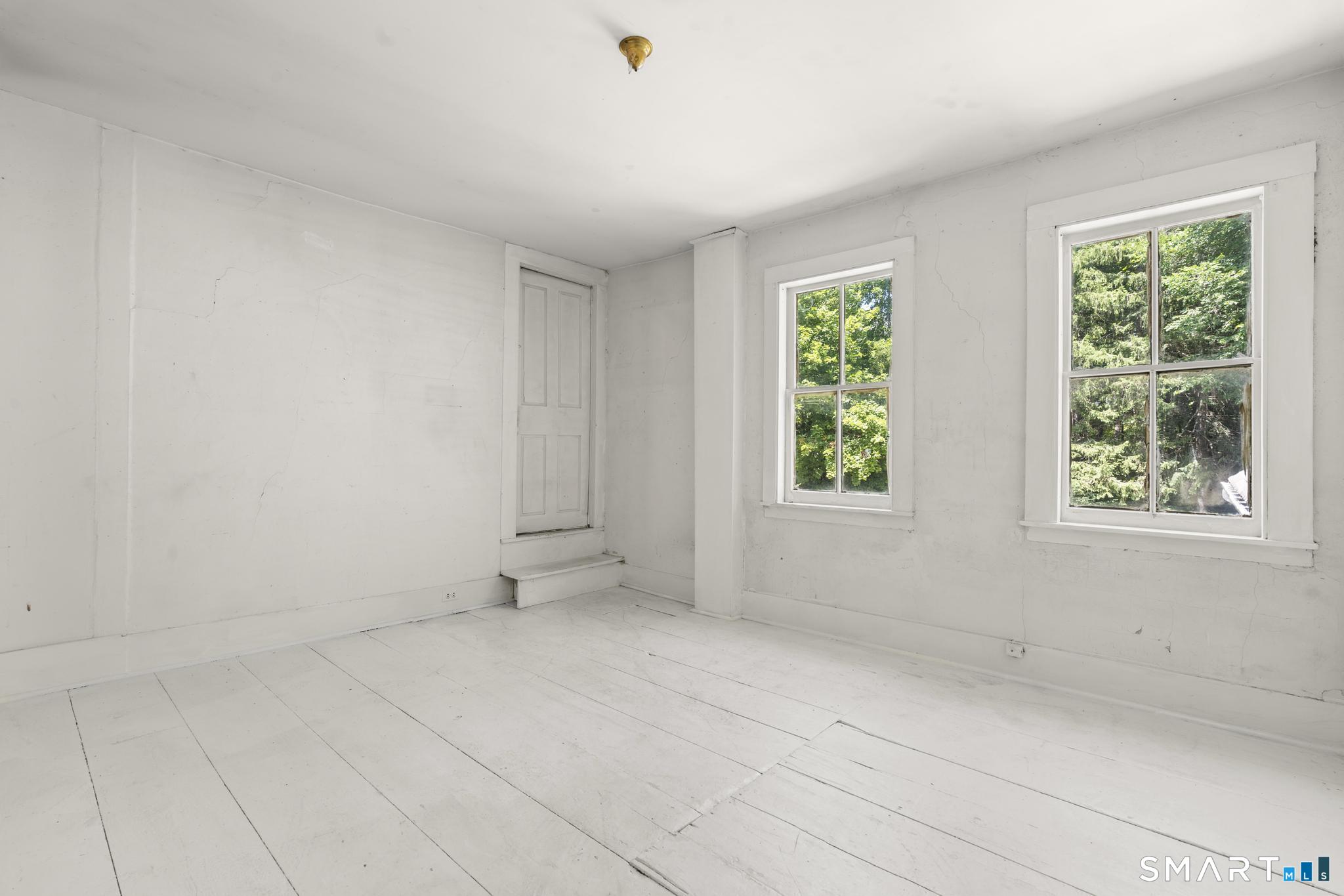 10 North Street Norfolk CT 06058