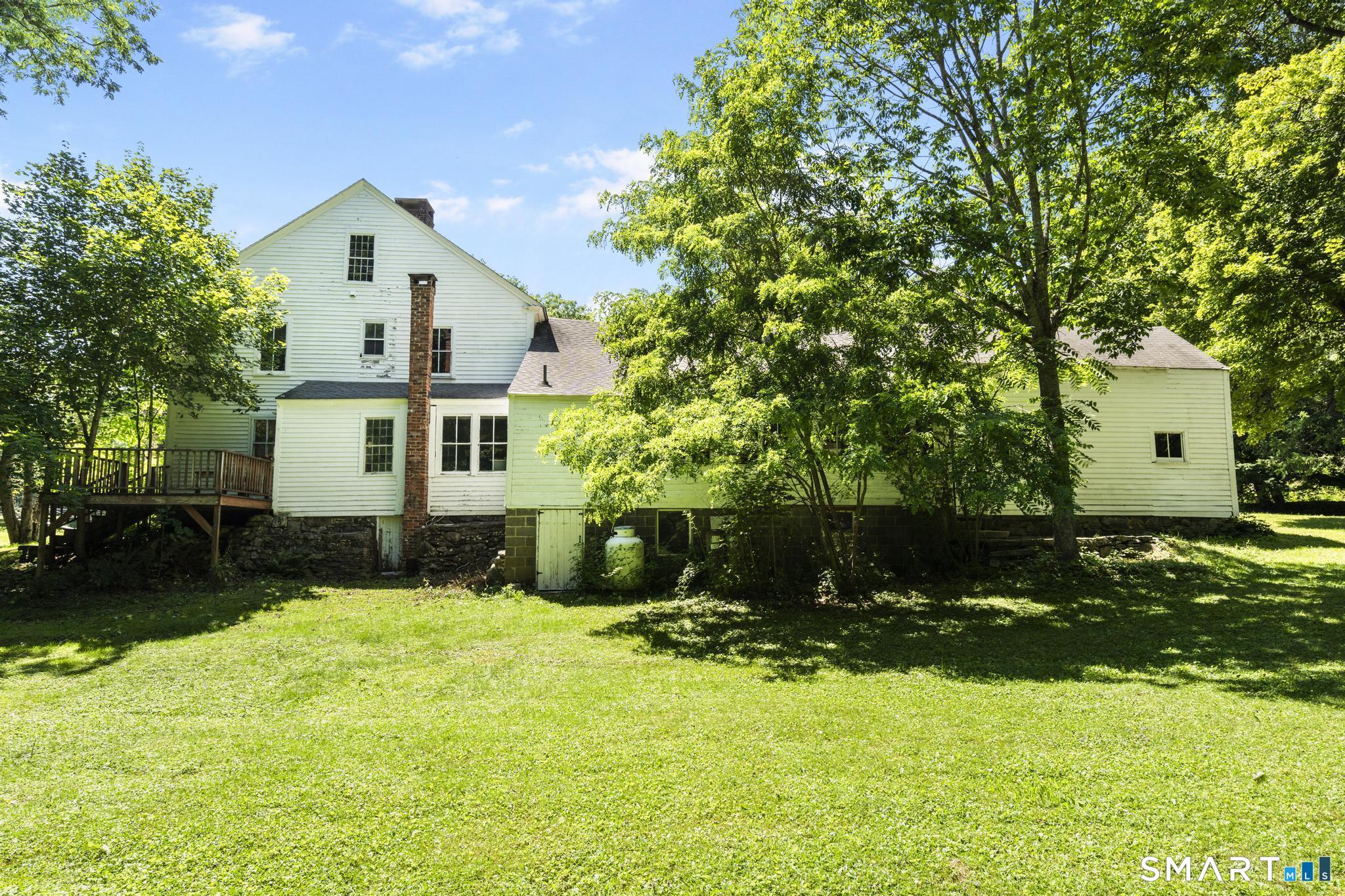 10 North Street Norfolk CT 06058
