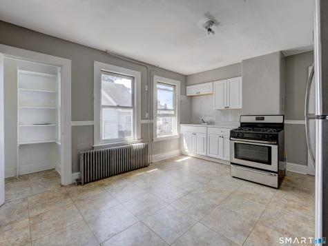 85-87 Spruce Street Manchester CT 06040