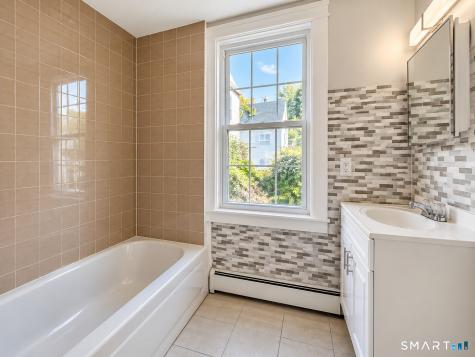 360 Pine Street Waterbury CT 06704
