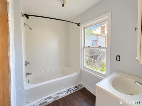 360 Pine Street Waterbury CT 06704