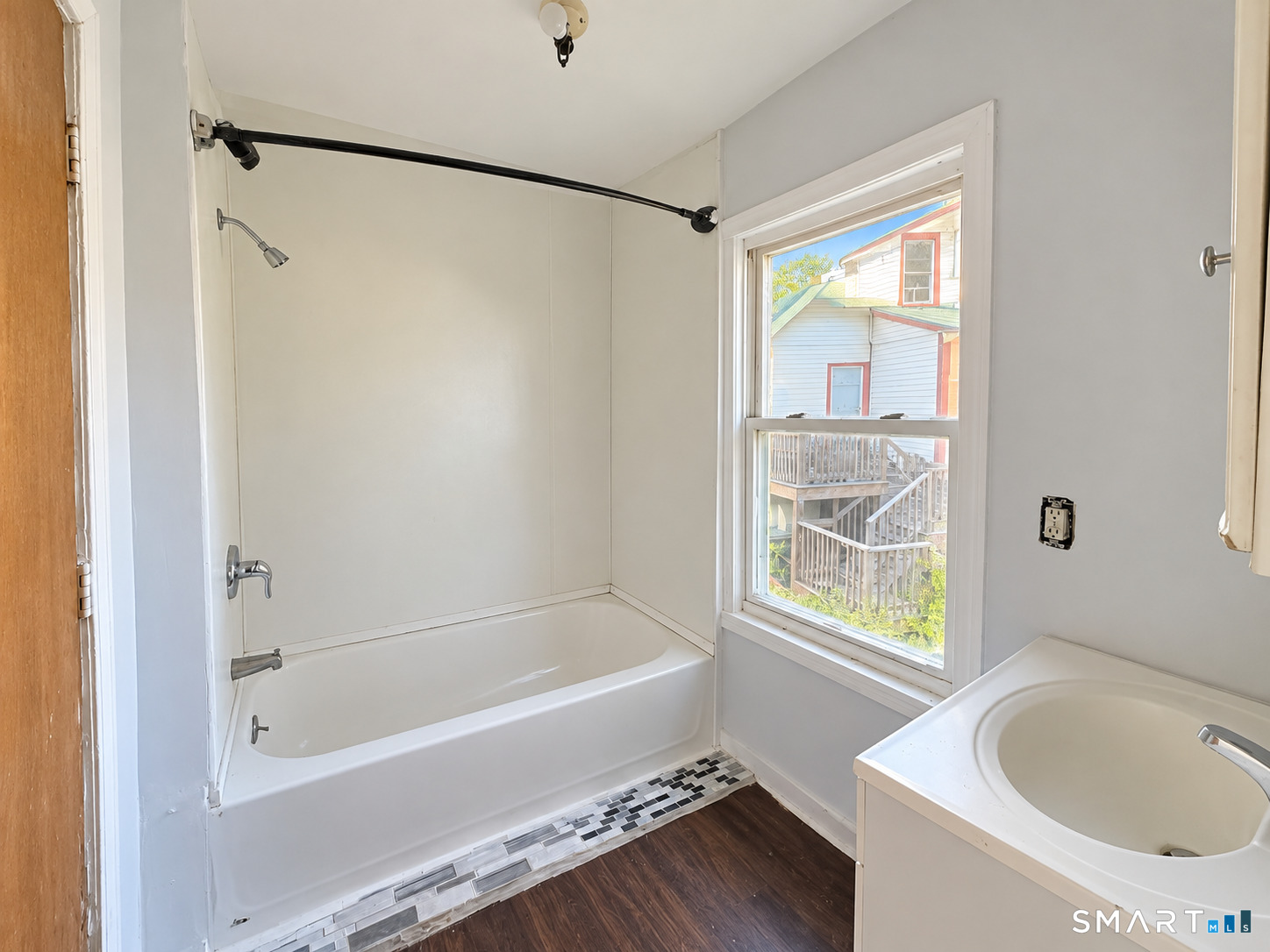 360 Pine Street Waterbury CT 06704