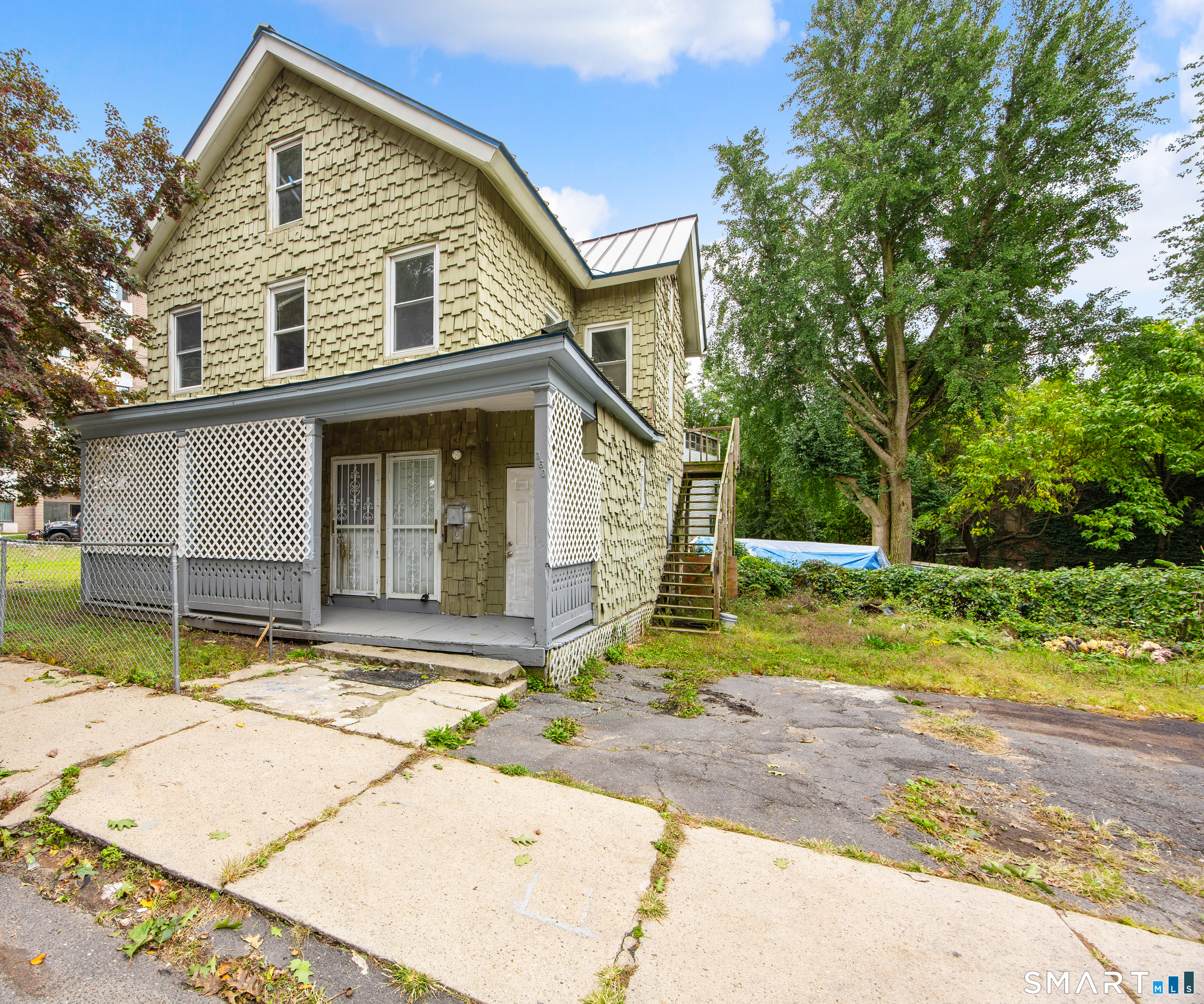 360 Pine Street Waterbury CT 06704