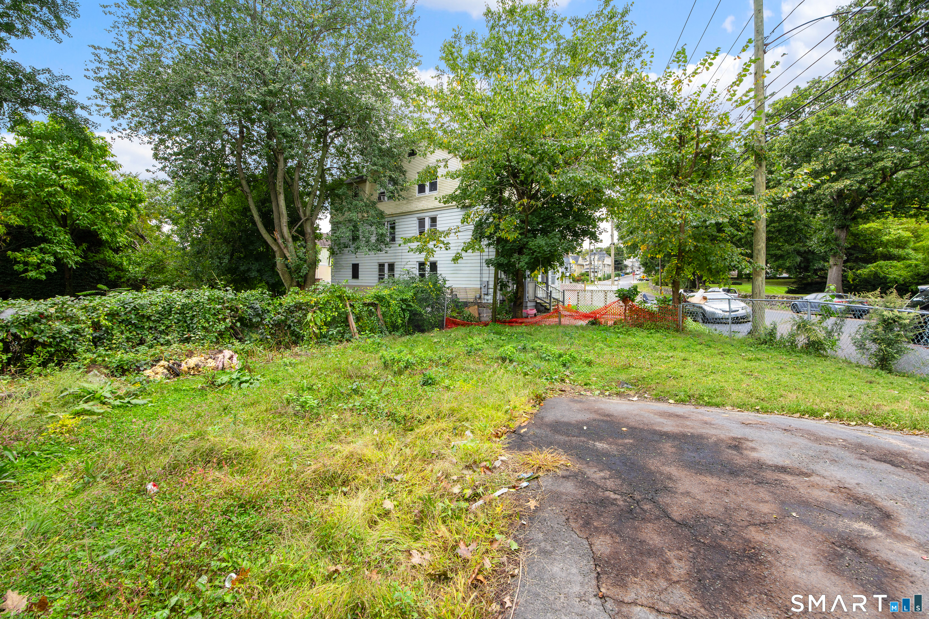 360 Pine Street Waterbury CT 06704