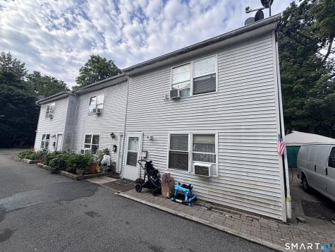 8 Peace Street Danbury CT 06810
