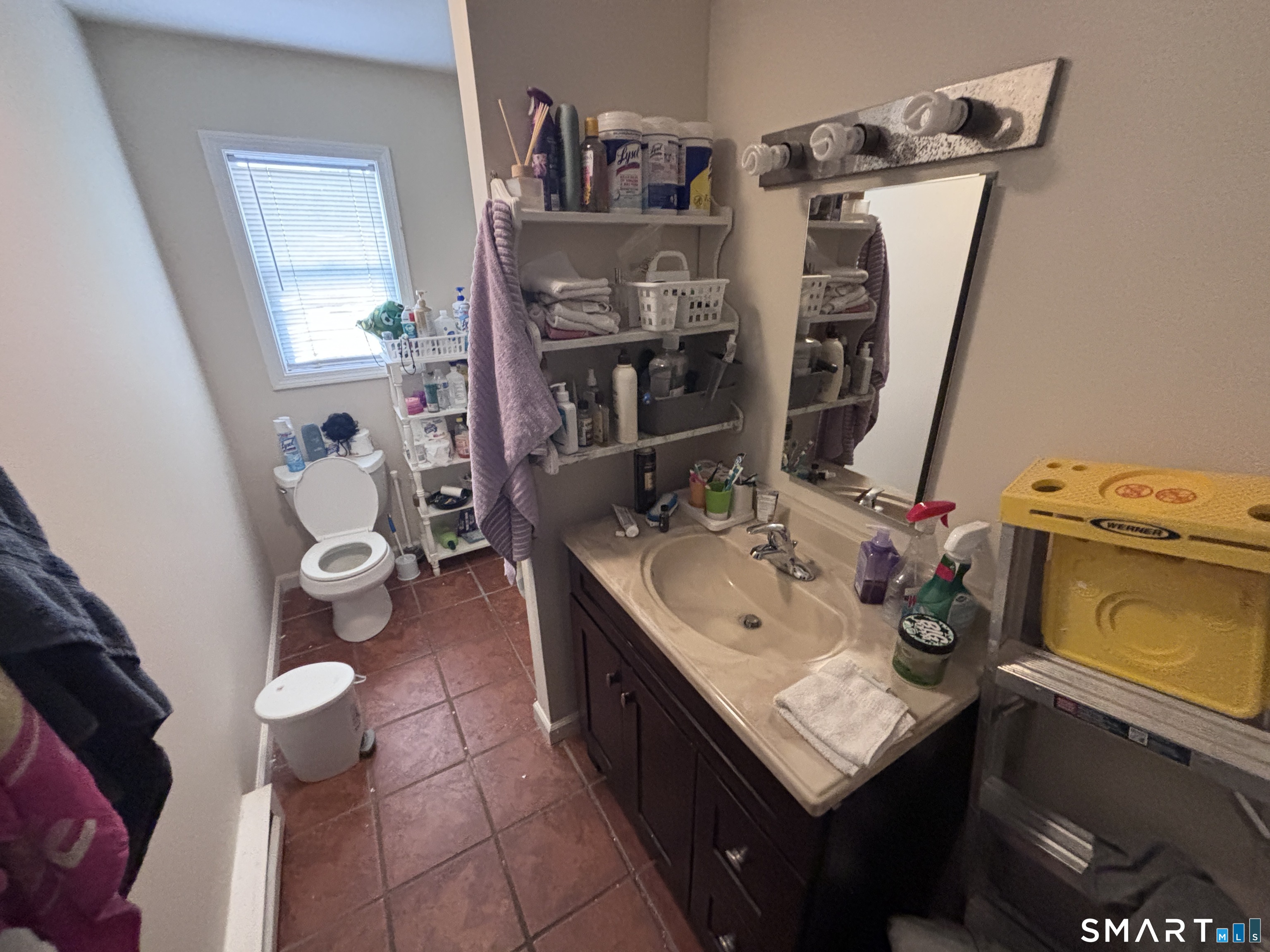 8 Peace Street Danbury CT 06810