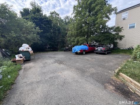 8 Peace Street Danbury CT 06810