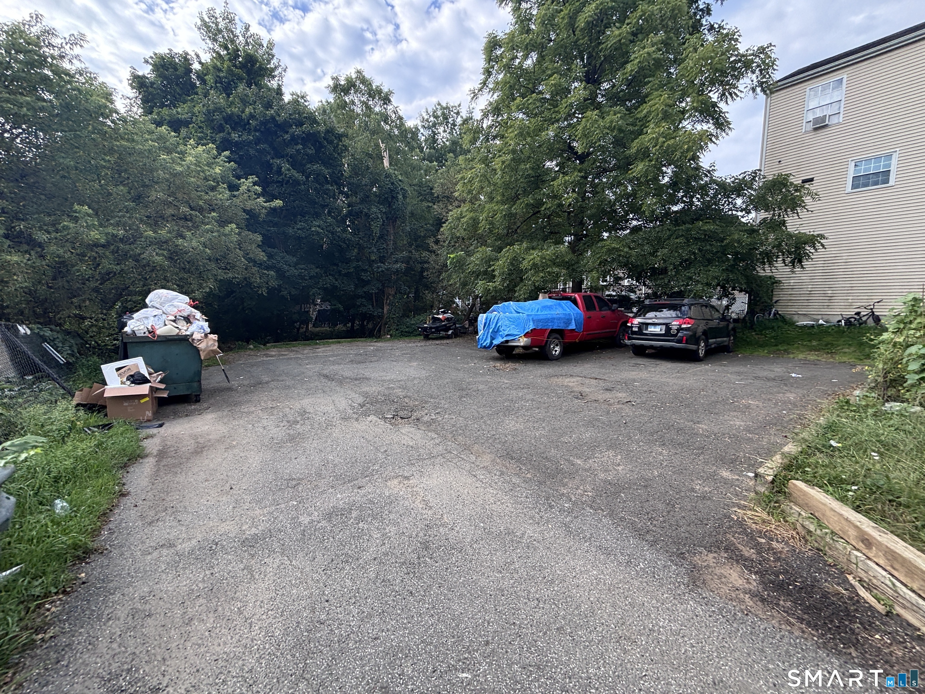 8 Peace Street Danbury CT 06810