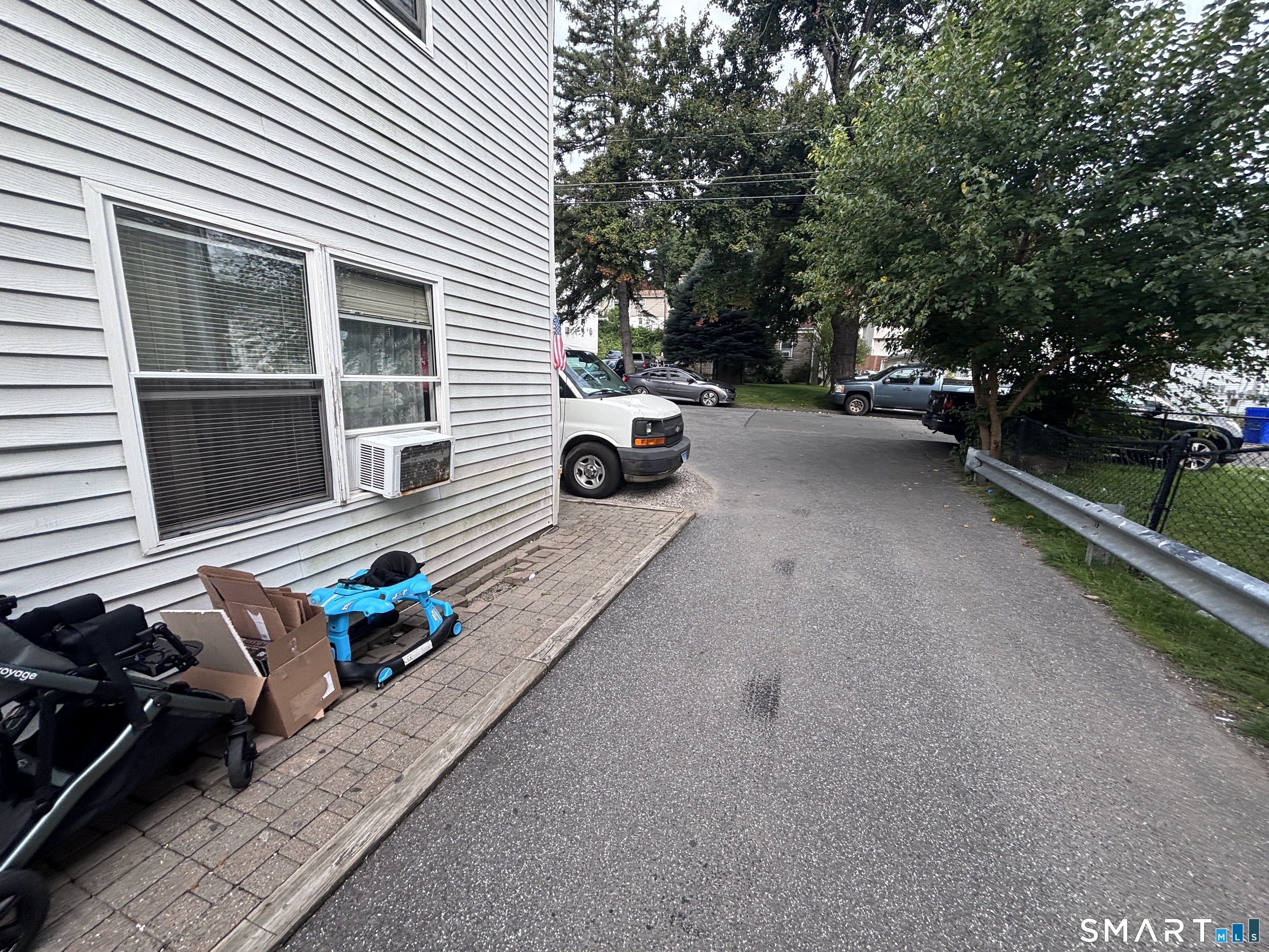 8 Peace Street Danbury CT 06810
