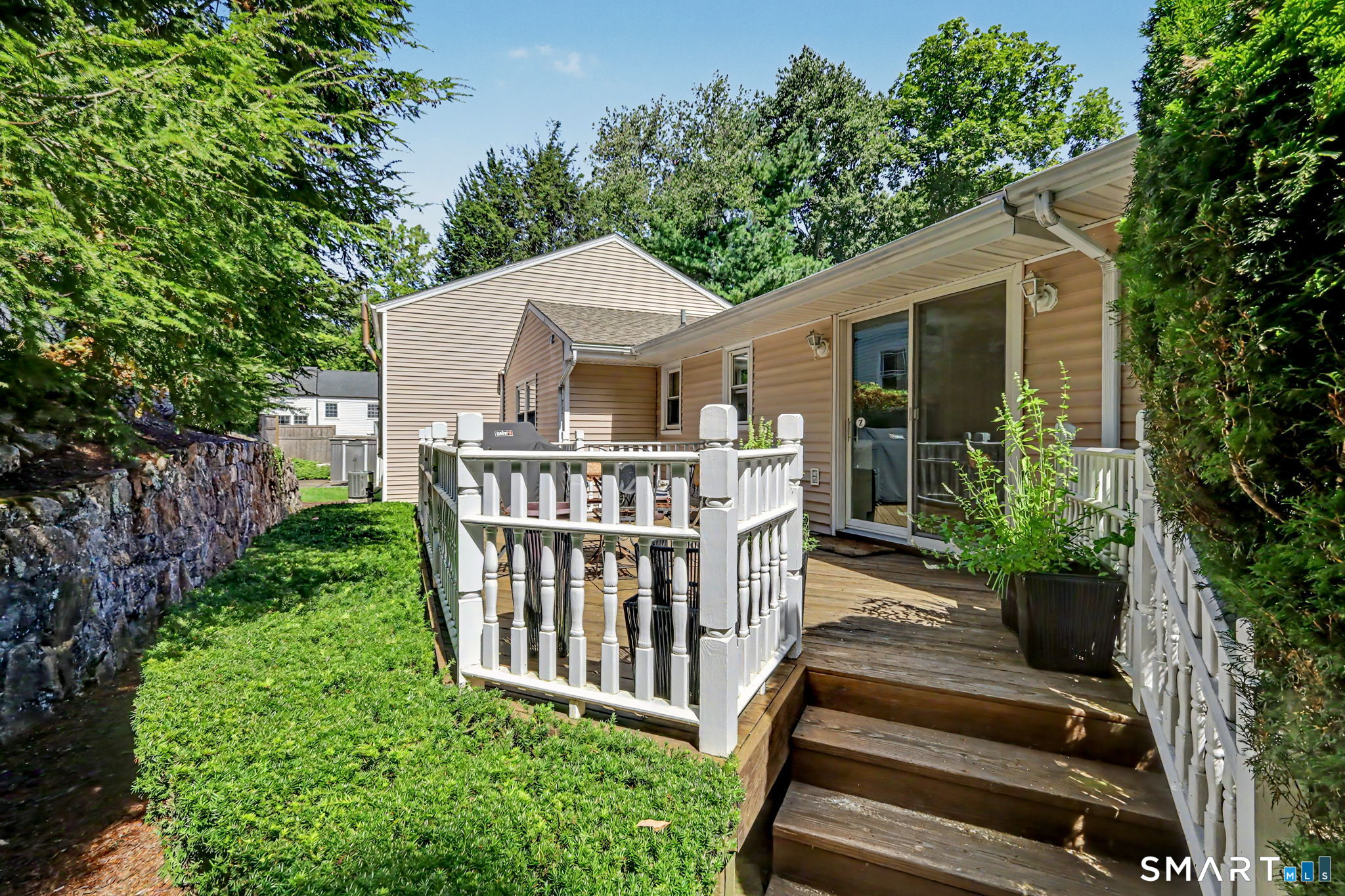 115 Parade Hill Road New Canaan CT 06840