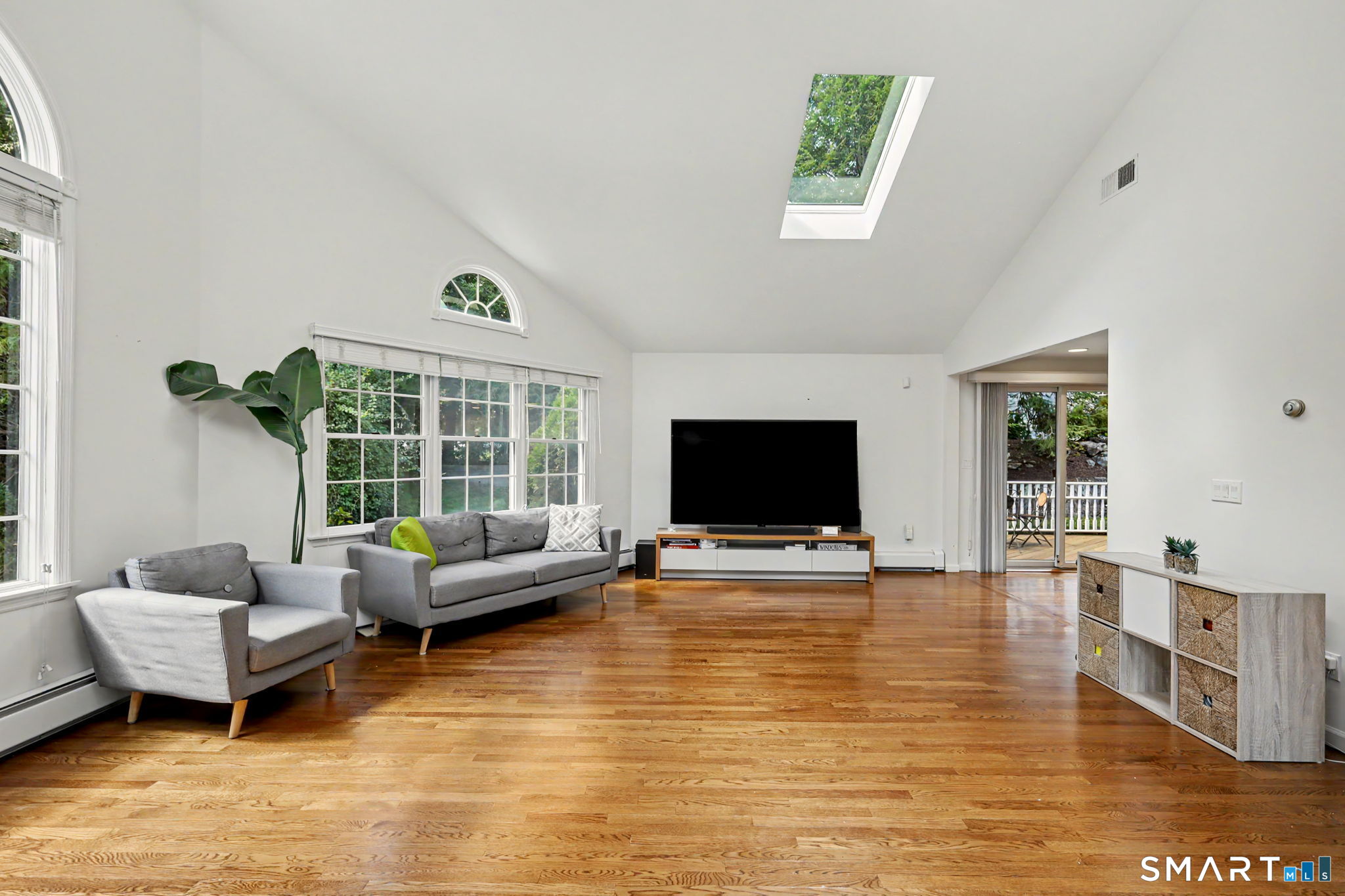 115 Parade Hill Road New Canaan CT 06840