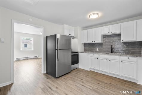 13-15 York Court Groton CT 06340