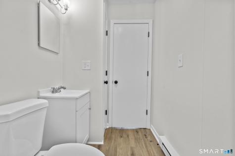 13-15 York Court Groton CT 06340