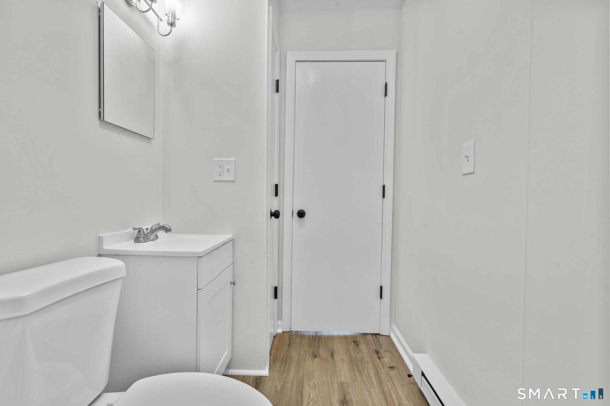 13-15 York Court Groton CT 06340
