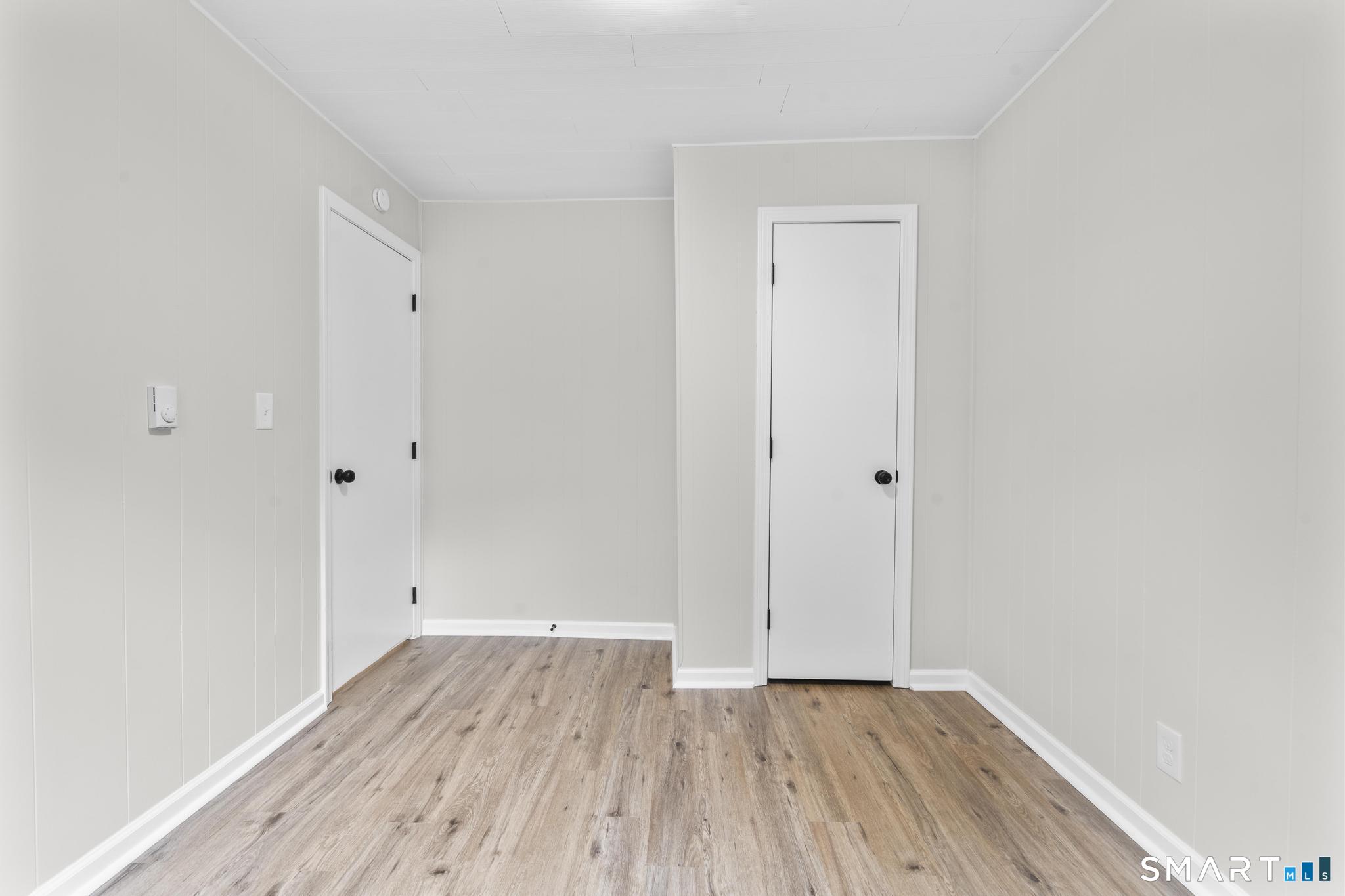 13-15 York Court Groton CT 06340