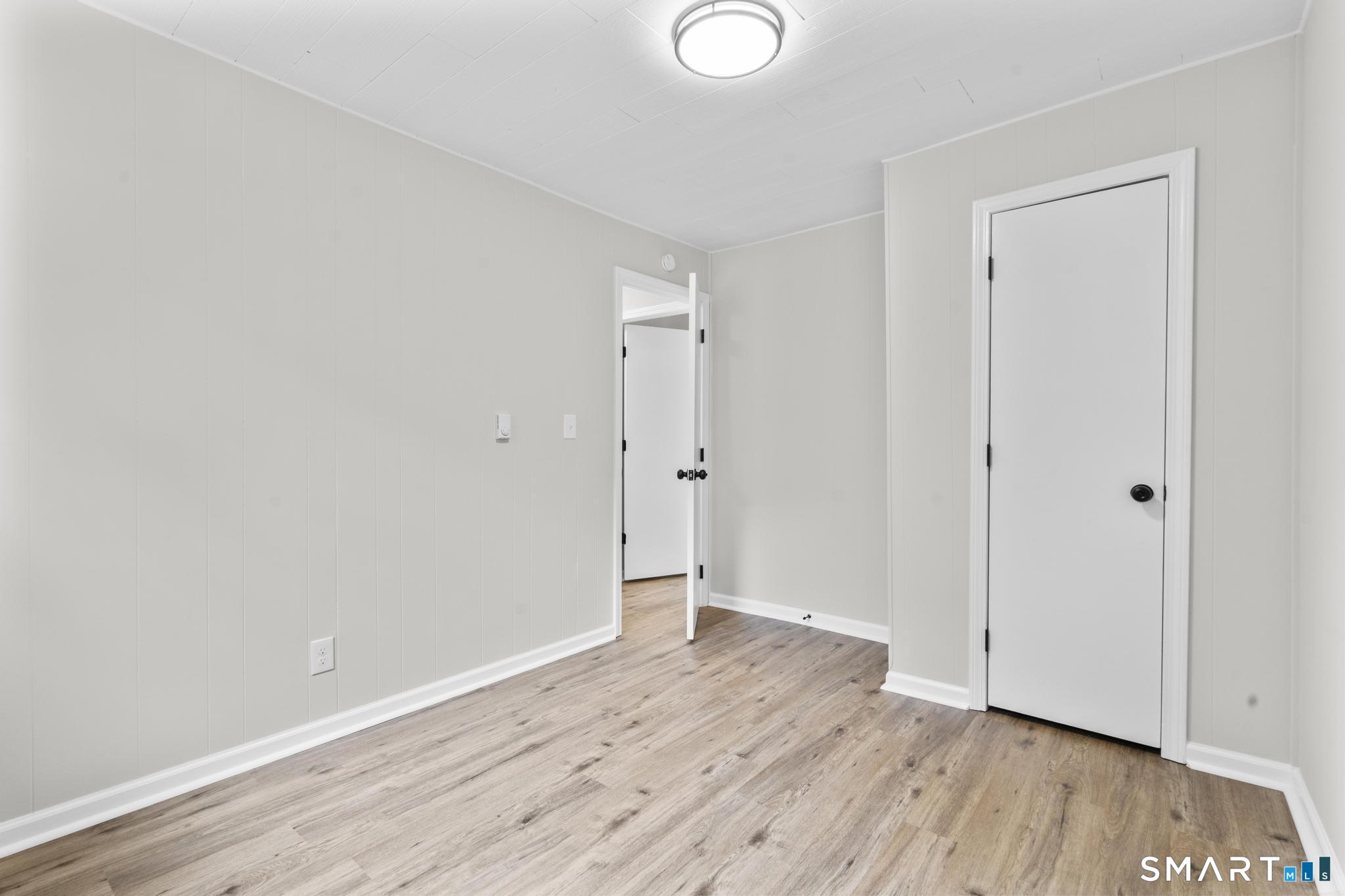 13-15 York Court Groton CT 06340