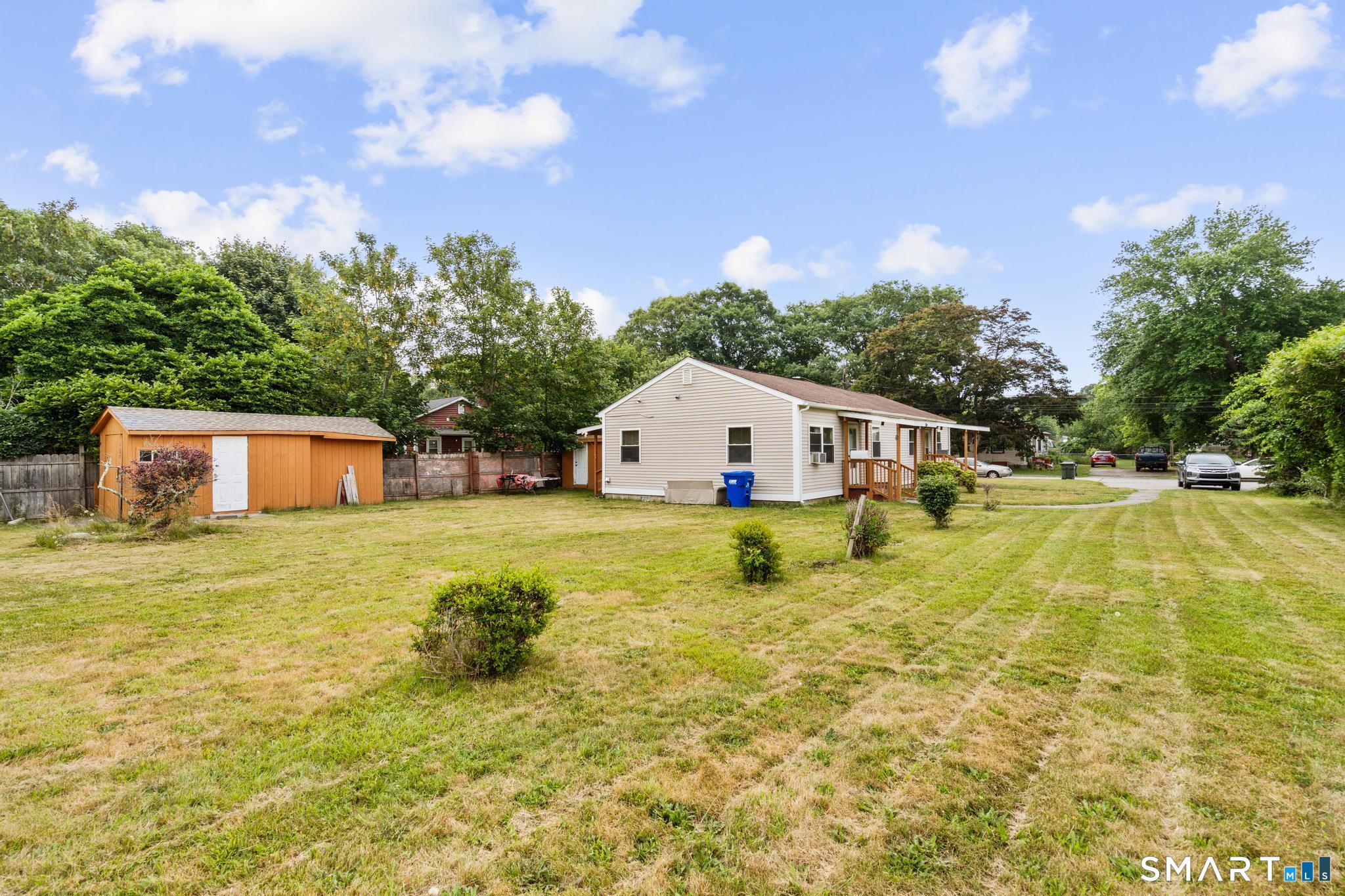 13-15 York Court Groton CT 06340