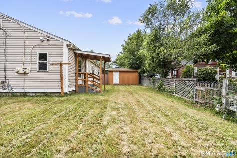 13-15 York Court Groton CT 06340