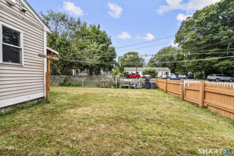 13-15 York Court Groton CT 06340