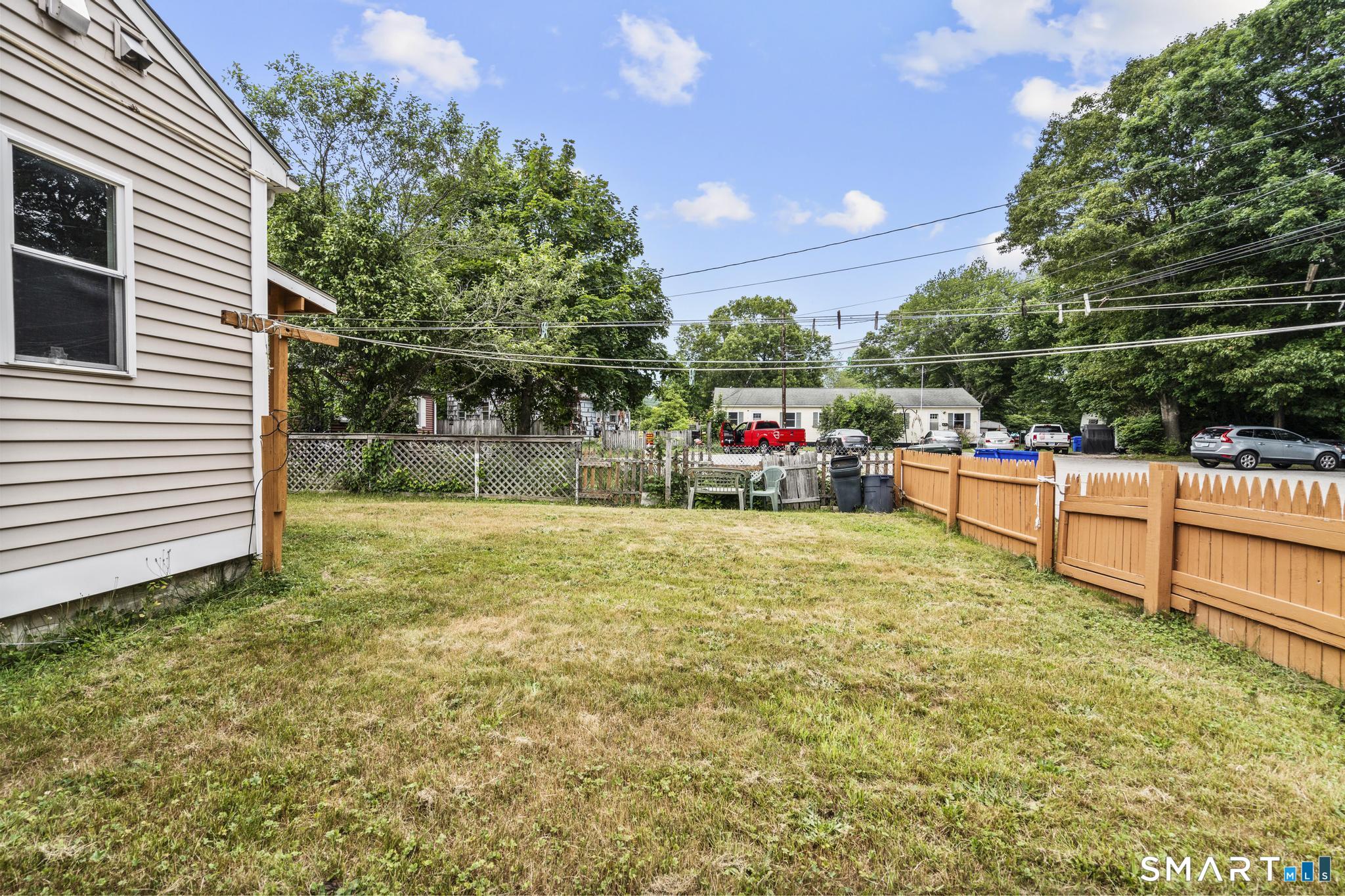 13-15 York Court Groton CT 06340