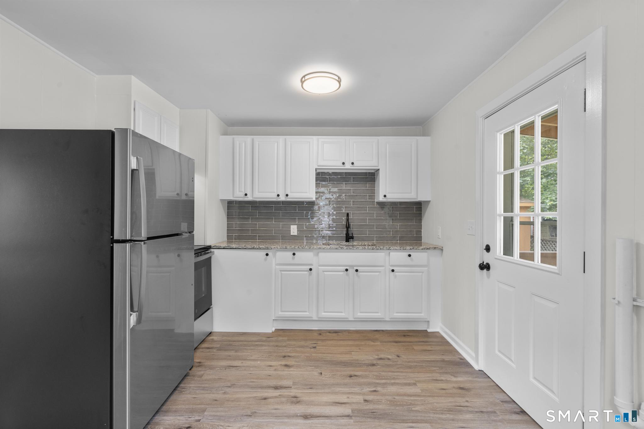 13-15 York Court Groton CT 06340