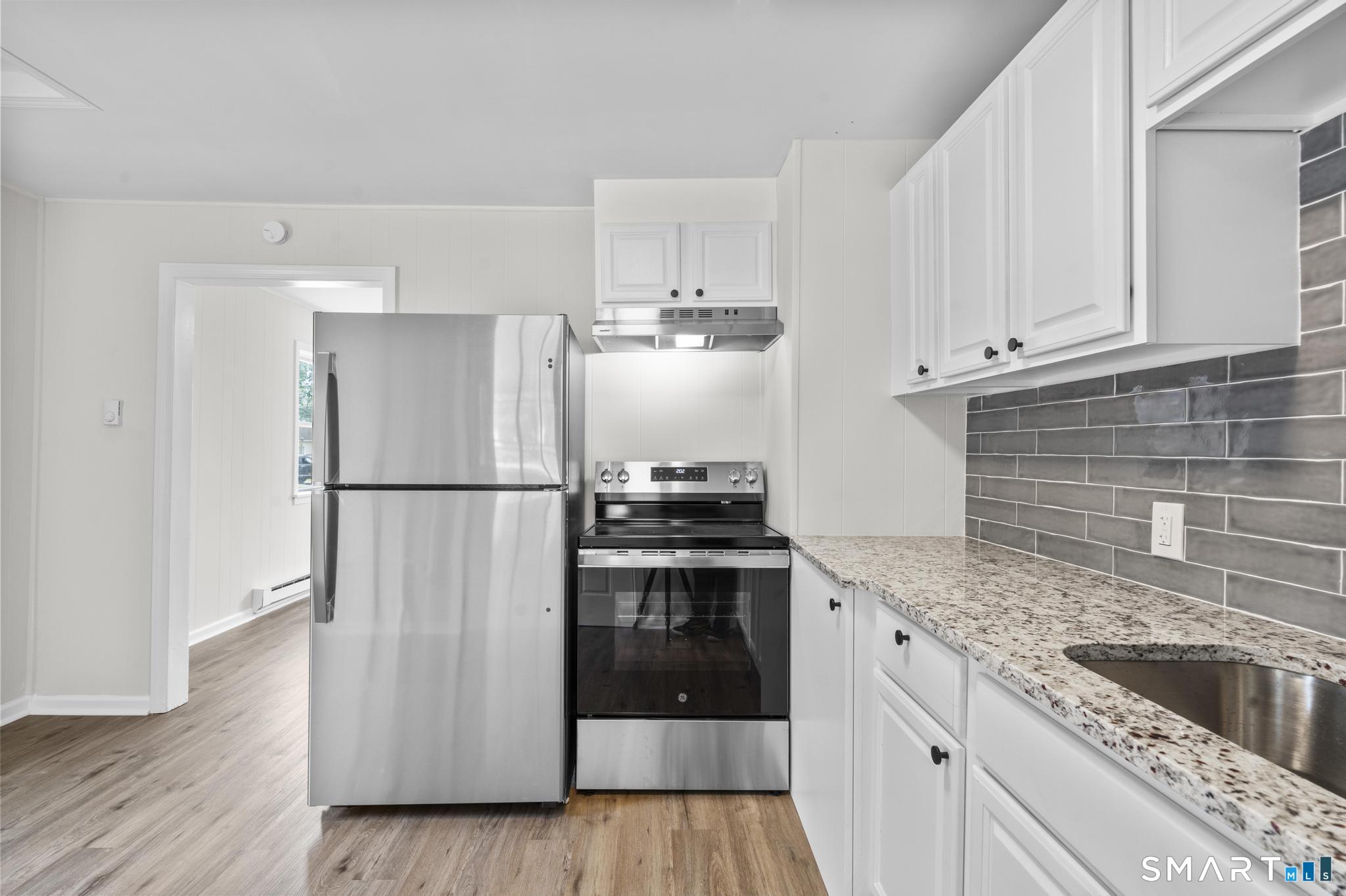 13-15 York Court Groton CT 06340