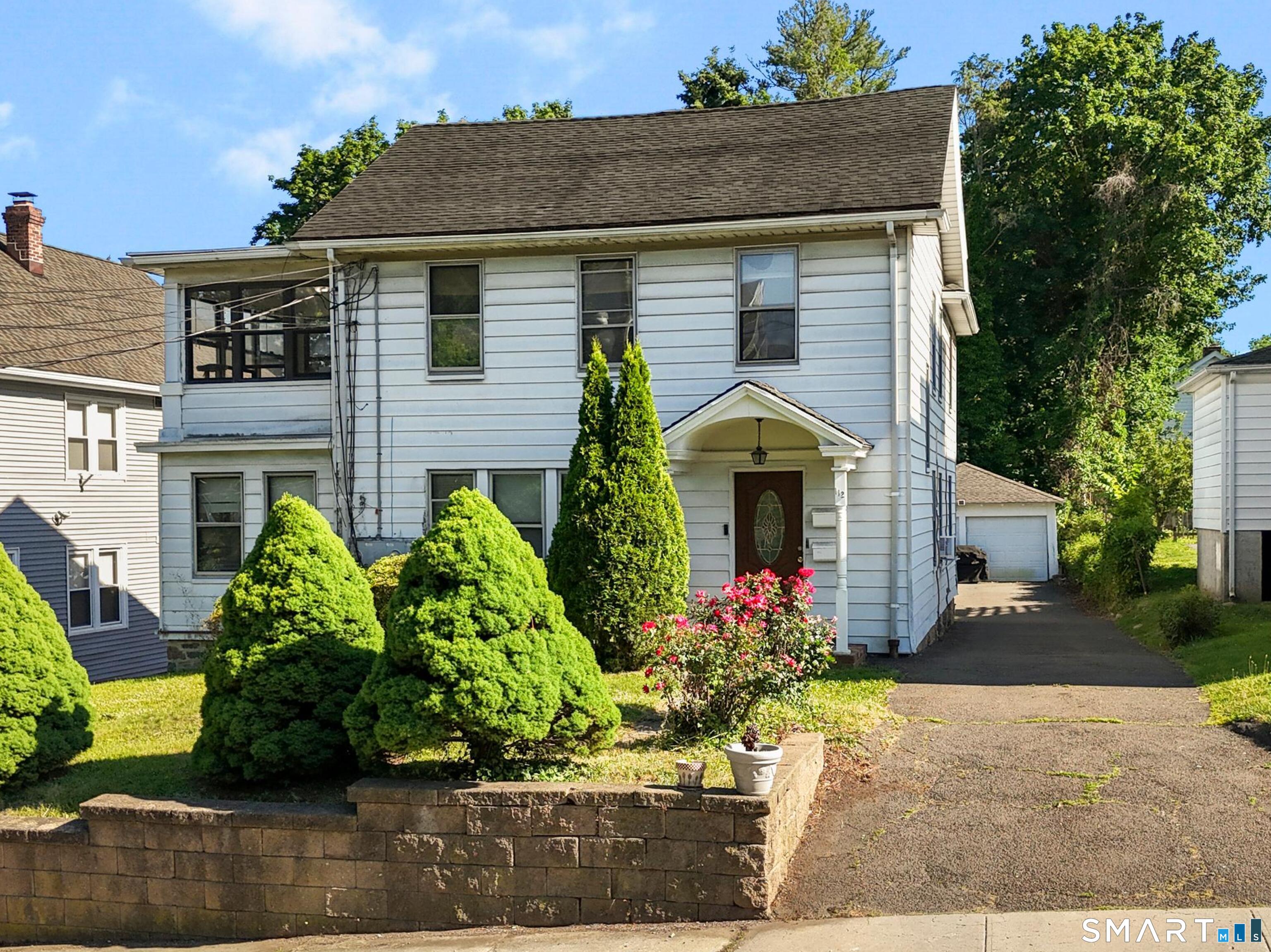 112 Colonial Road Stamford CT 06906