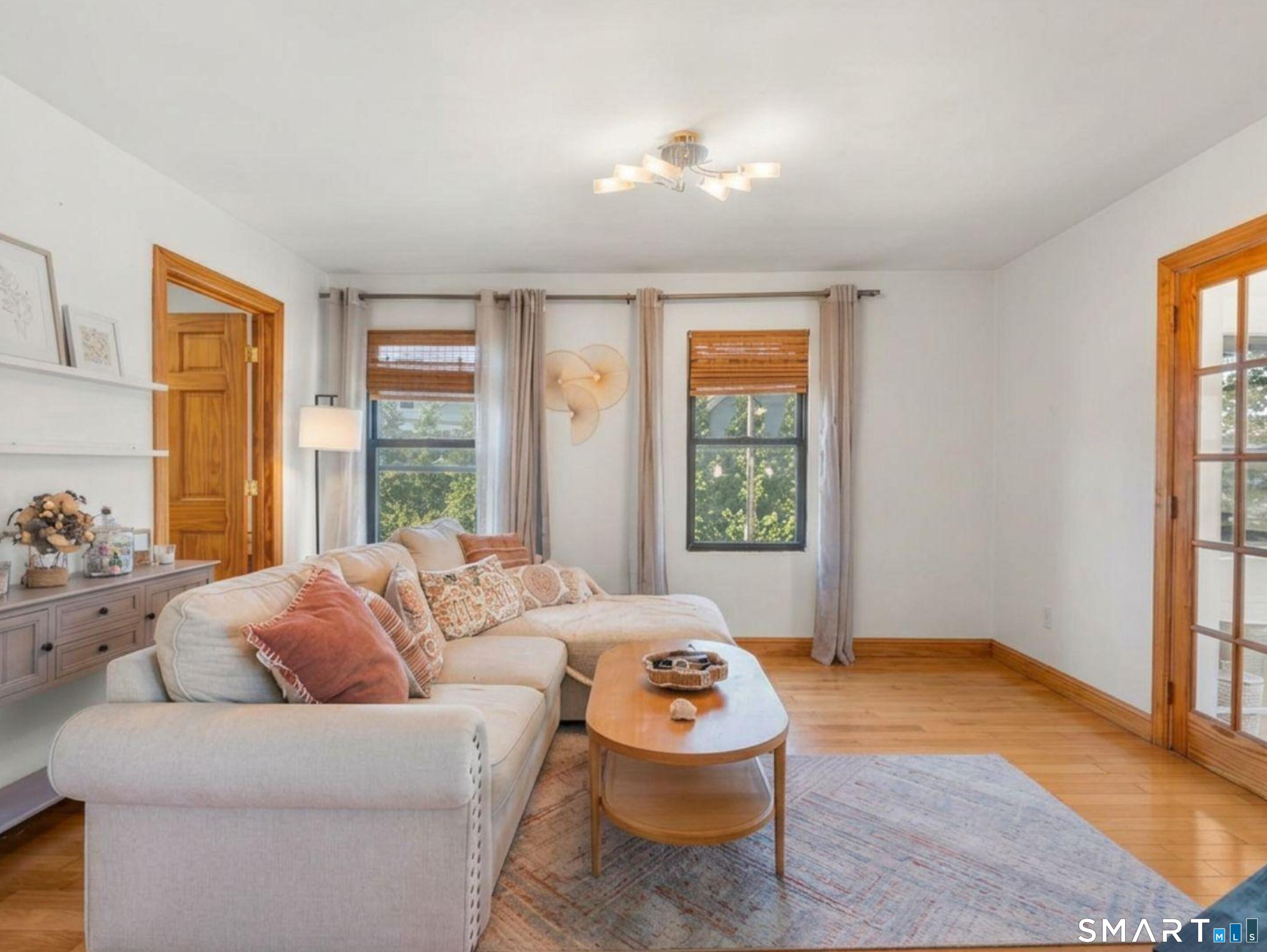 112 Colonial Road Stamford CT 06906