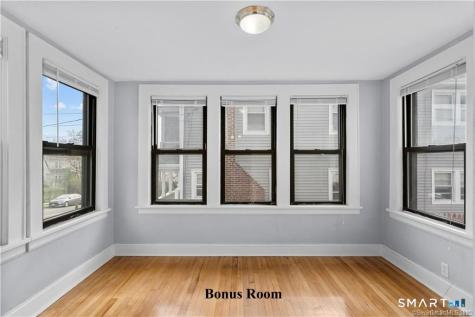 112 Colonial Road Stamford CT 06906