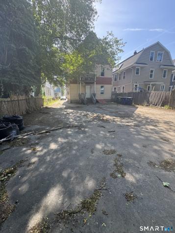 464-466 Wilmot Avenue Bridgeport CT 06607