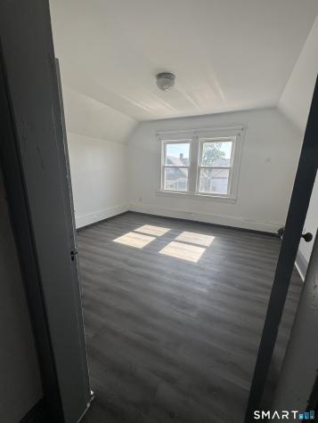464-466 Wilmot Avenue Bridgeport CT 06607