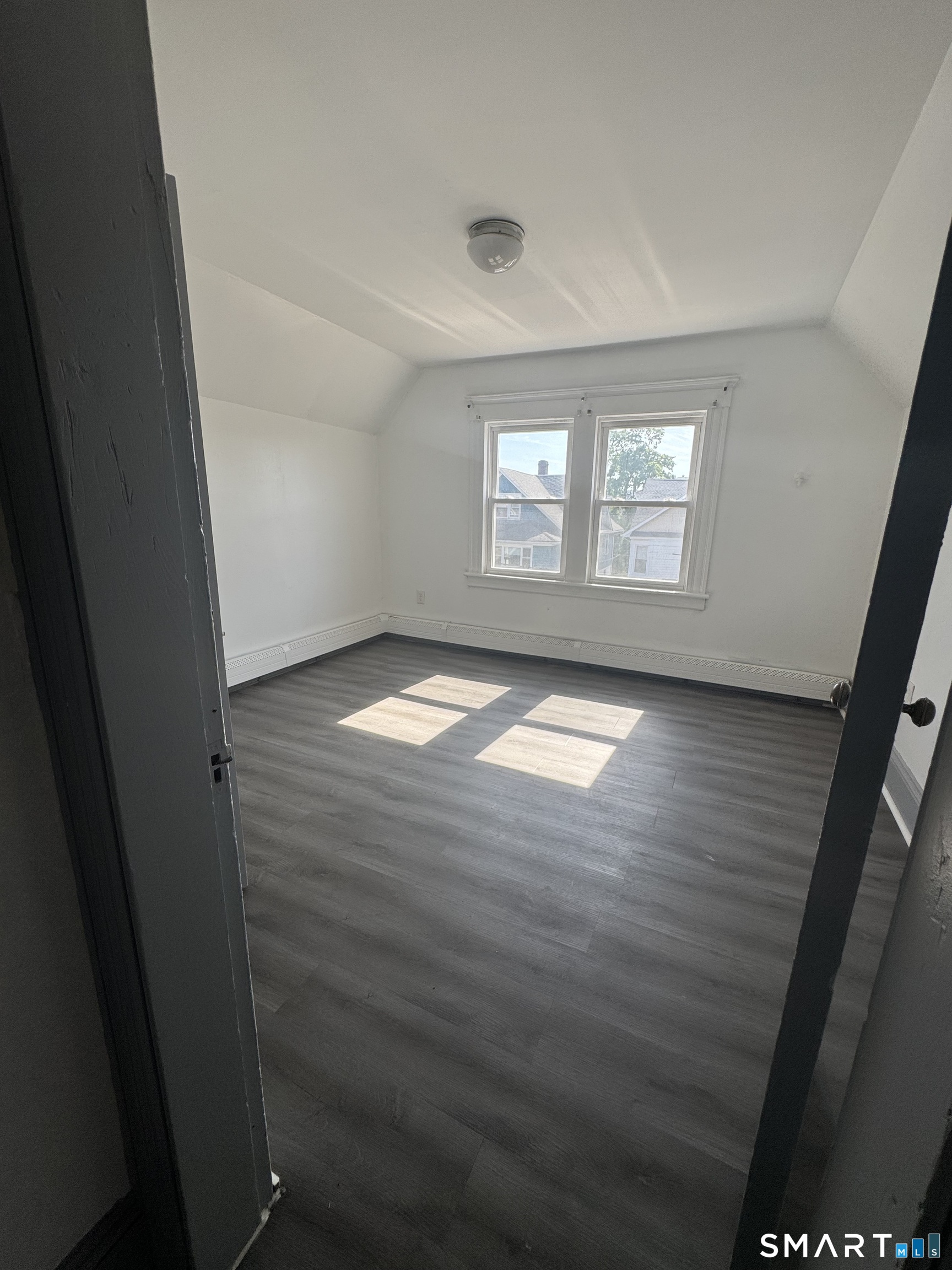 464-466 Wilmot Avenue Bridgeport CT 06607