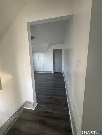 464-466 Wilmot Avenue Bridgeport CT 06607
