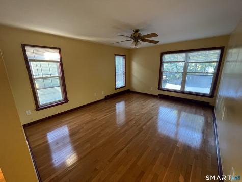 11 Button Street New Haven CT 06519