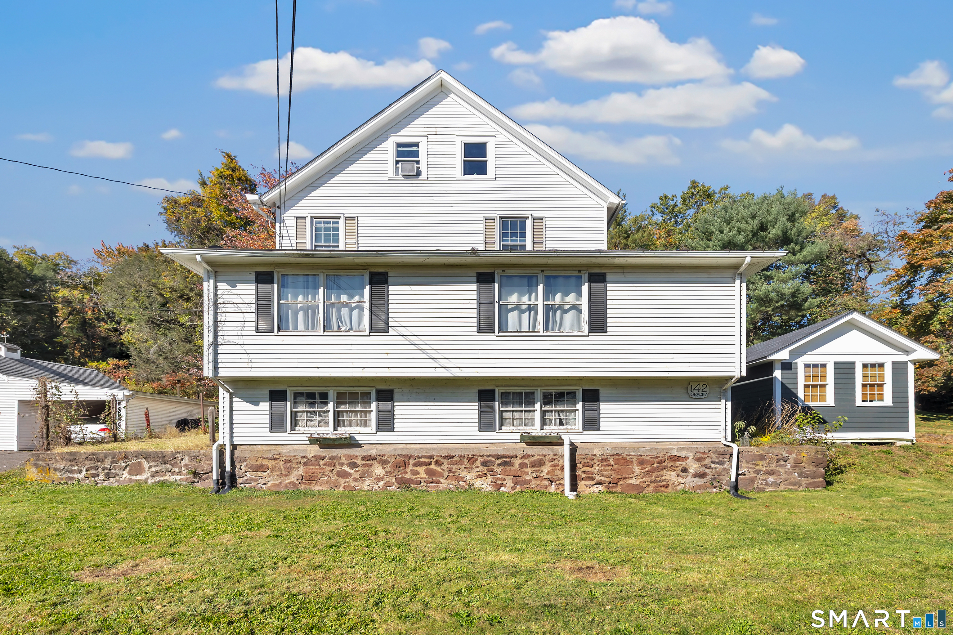 142 Gracey Avenue Meriden CT 06451